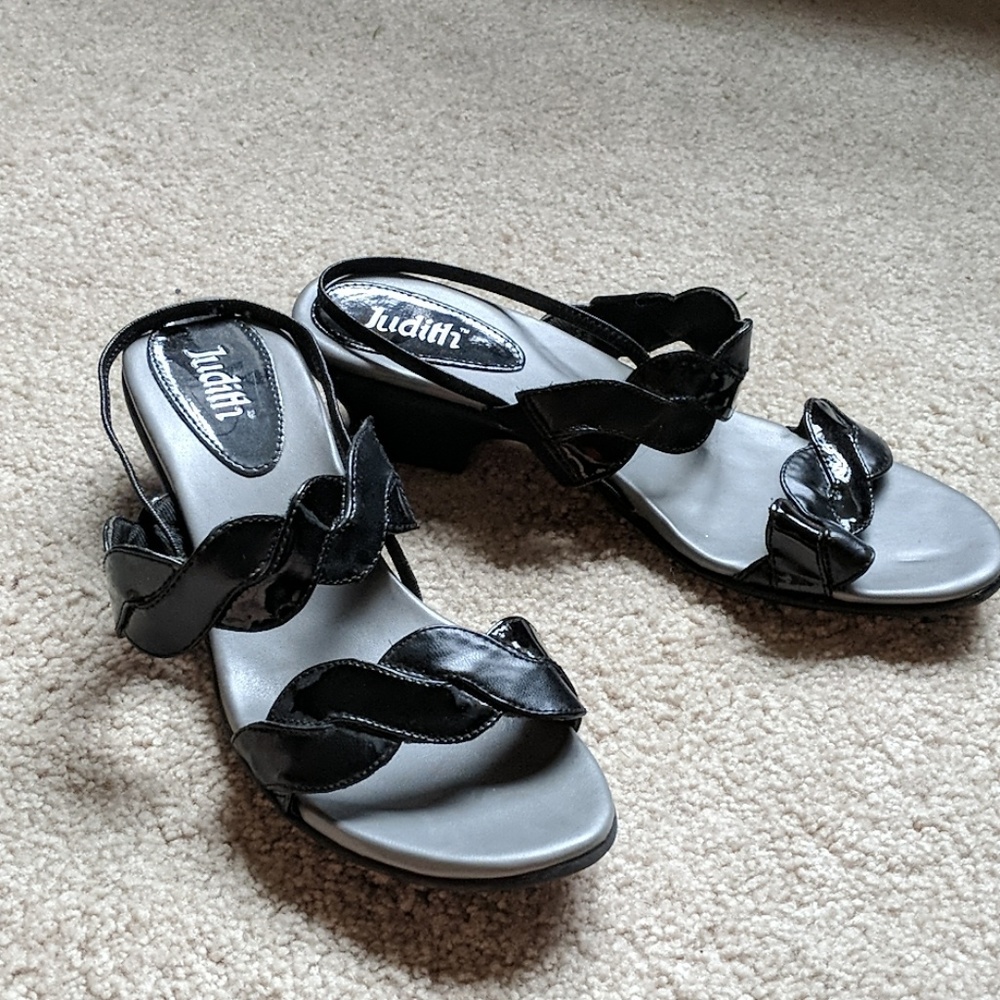 Judith strappy kitten heel sandal